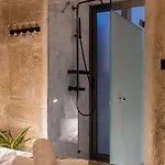Zekka House *