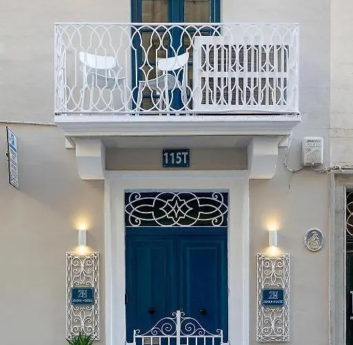 Zekka House Apartman *